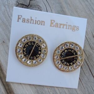 Fashion Circle earrings with rhinestones